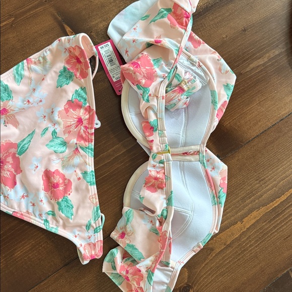 Floral Ruffle Bikini Set - Picture 4 of 4